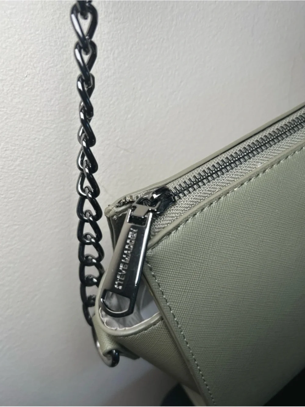 Steve Madden Olive Green Crossbody with Gunmetal Chain